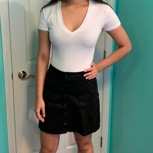 White V-Neck Bodysuit - Picture 2 of 4